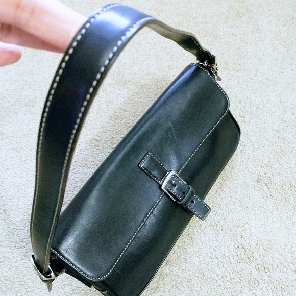 Coach Black Leather Shoulder Bag - Picture 15 of 16